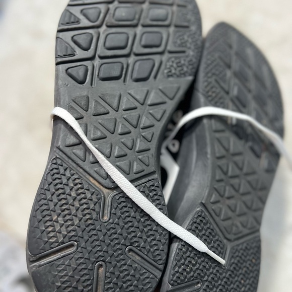 Sold - Picture 5 of 9